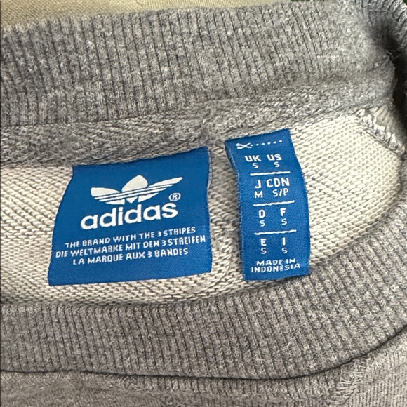 adidas Gray Sacramento Kings Basketball Sweater - Picture 5 of 5